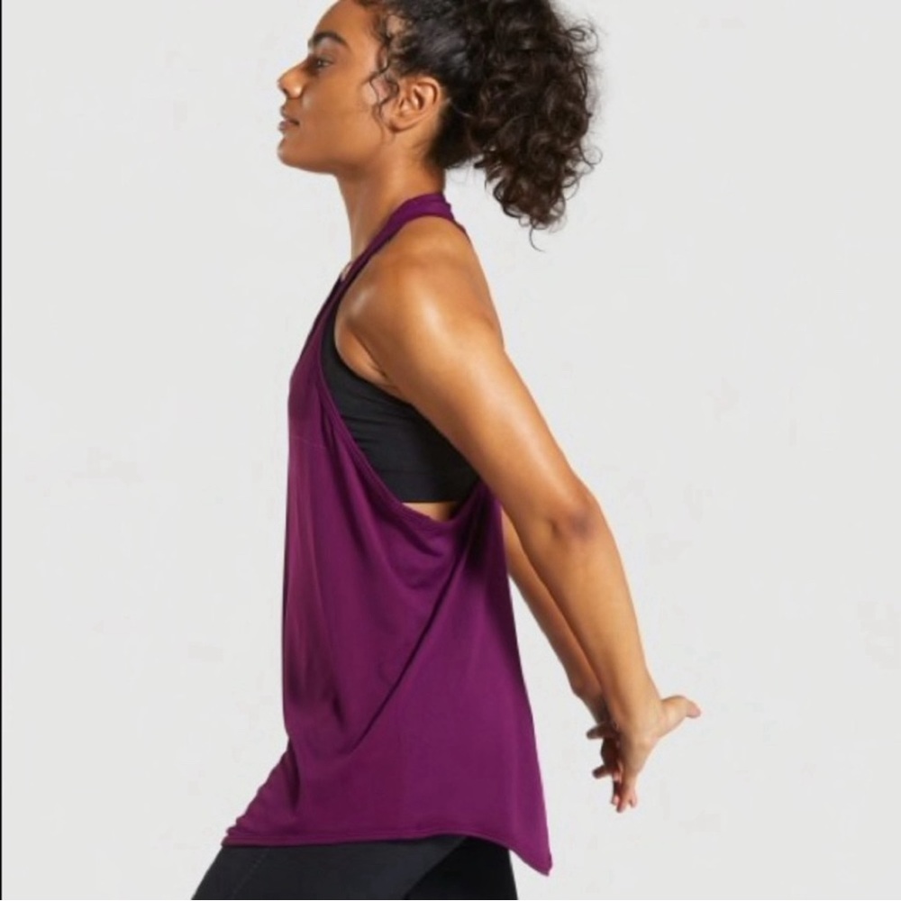GYMSHARK LIGHTWEIGHT SEAMLESS VEST DEEP MAGENTA - Picture 5 of 10